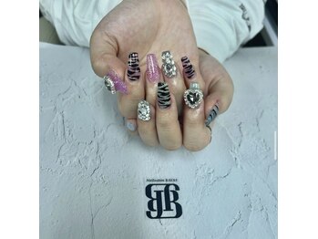 ネイルサロンレイアス(RAYAS)/キラキラゼブラネイル