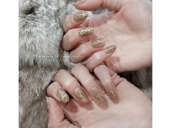 リサネイル(LISA NAIL)/