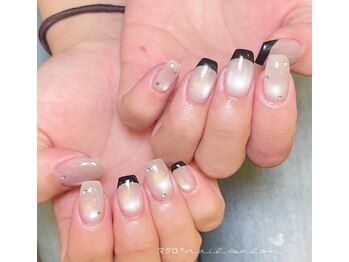 マグロ ネイルサロン/