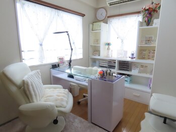 サロンドゥリベラ(Salon.de.Libera)の写真/《タブレットで動画見放題》落ち着きのある空間で周りを気にせず特別なお時間を！初めての方にもお勧め♪