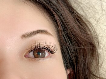 エンヴィバイコスメーア(Envy by Cosmea)/SCカールで華やかマツエク