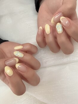 アニー(annie hair design)/人気のバターイエロー×リボン