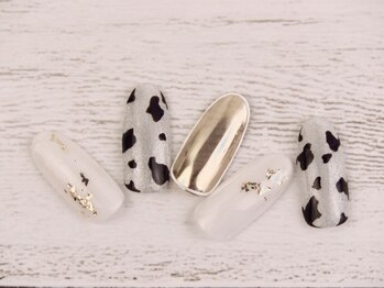 ネイル ブーマー(Nail BOOMER)/牛柄/アニマル/マグネット