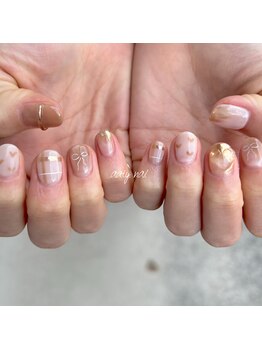 アーティネイル(aaty.nail)/ハート×チェック×リボン