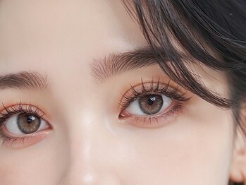メアリー 西大寺(mary nail&eyelash)の写真/圧倒的持続力”LEDエクステ”導入★LEDエクステ＆まつ毛パーマの同時施術で最新まつ毛デザインが叶う♪