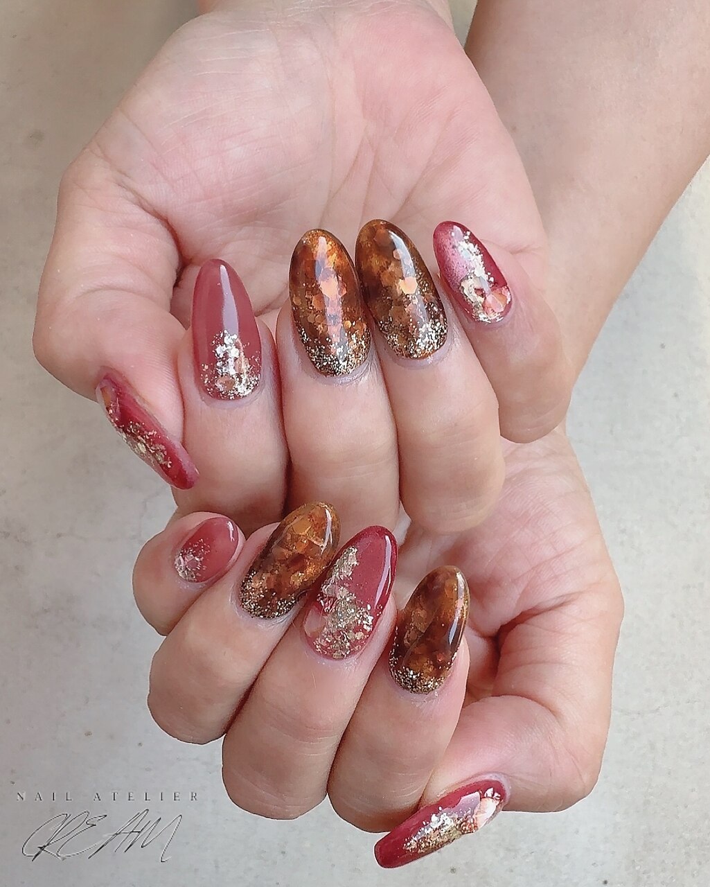 2026年冬トレンド】べっ甲 ボルドーのネイルデザイン集｜人気順