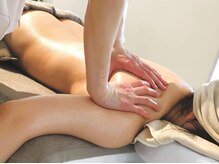 タオ(TAO)の雰囲気（アロマトリートメントで使用する精油は,プラナロム6種類をご用意）