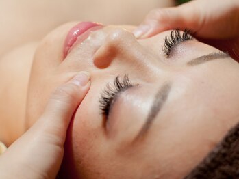 アンジュクーレ(Ange 90)/小 顔 効 果抜群！！マッサージ 