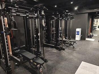 エフフォリア 都立大 柿の木坂店(eF-foria)/ジムエリア