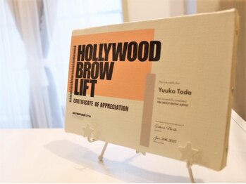 アンジェリカ(Angelica)/ハリウッドブロウリフト取扱店