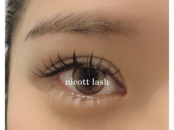 ニコット ラッシュ(nicott lash)/フラットラッシュ