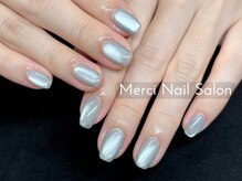 メルシー(Merci)/人気の水光マグネット