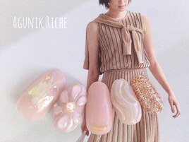 【フラワーネイル】