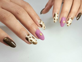 ビジュー ネイル(Bijoux)/定額 ジェルネイル