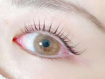 ココアイラッシュ(COCO Eyelash)の写真/ナチュラルで可愛い目元にしたい方にオススメ◎個室で周りを気にせずゆったりとした空間で施術できます♪