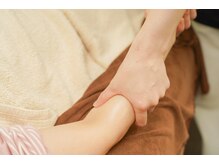 宇治東洋鍼灸整骨院/腕オイルマッサージ