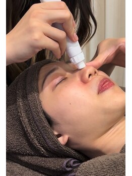 サロン ド ミコラ(salon de Micora)/次世代美容液毛穴洗浄!