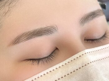 癒 and 美 悠希 ゆうき/美眉スタイリング/アイブロウ