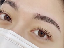 【ラッシュアディクト】マスカラを塗る手間さえ惜しくなる。すっぴんの瞳に自信が宿る、本気のまつ毛投資。