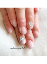 エムシーベル(m.c bell)/Ｖカットストーン、エアジェル