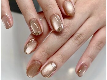 ココ(COCO)の写真/シンプルだけど、個性が光るおしゃれな指先に♪綺麗なフォルム&モチの良さ◎持ち込みデザインもOK！