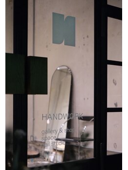 ハンドワークネイル(handworknail)の写真/指先の美しさを引き出す丁寧なハンドケア。歴史ある空間で、心まで満たされる贅沢なひとときを。