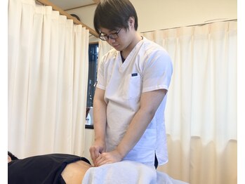 国府坂口整体院 イープラスフィットネスジム(E-PLUS Fitness Gym)/鍼灸施術