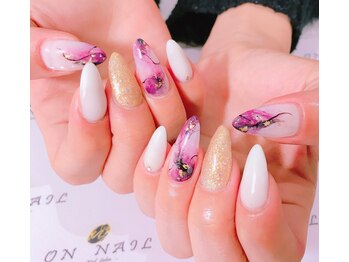 オンネイル(on nail)/