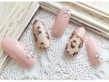 優しい手描きアート