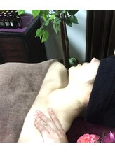 ラバンサラ 東京店(Ravan Sara)/肩首のアロマリンパマッサージ