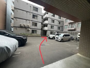 シーファイブメットビューティ 西11丁目店(C5medビューティ)/駐車場