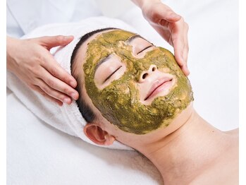 クレア(CLEA)/次世代ハーブピーリング