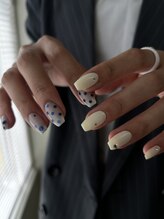【nail】 you.u/ブルーとバターイエロー