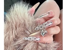 【深爪矯正・自爪育成専門店】Dream Nail 新宿の雰囲気（憧れの2XLデザインも叶う。細部までこだわり至高の美フォルム。）