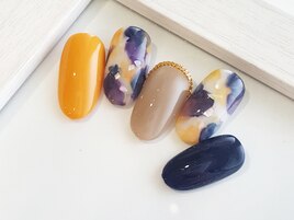 マーブルニュアンスネイル