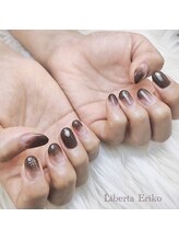 リベルタ(Liberta)/ネイル