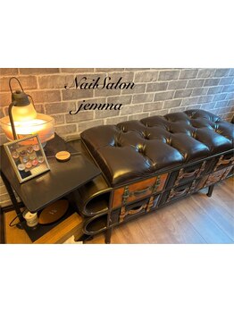 小規模プライベートサロン