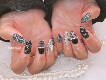 フフネイル(fufu nail)/ブラックツイードネイル