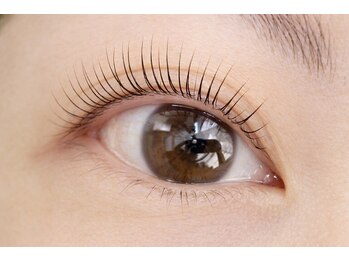 メガミ アイラッシュラウンジ(MEGAMI EYELASH LOUNGE)/ラッシュリフト♪