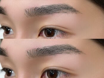 アン フェミン(une FEMIN)の写真/1人でも/ペアでも◎U24の学生様も!【アイブロウWAX+メイク仕上げ(間引き込)】黄金比の美眉スタイリング!