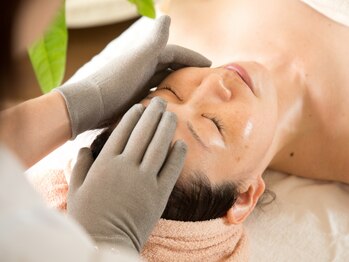 エールエステティックサロン/ほうれい線・たるみケア