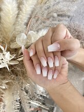 ナチュリア(Natulea)/アクリルスカルプ白グラデ