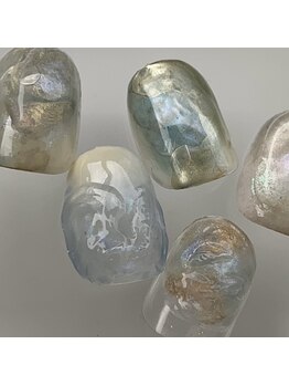 ヌア(nur.)/ゴールド×ブルーnuance