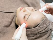 高い技術力と最新鋭マシンでメディア/TVで高評価!選ばれるサロン「エヴァーグレース」の目元体験をご紹介♪