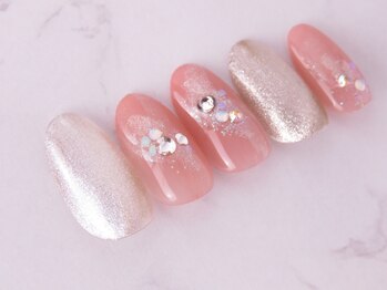 モアニヒロオ 広尾駅前店(MOANI Hiroo)/マグネットネイル×マオジェル