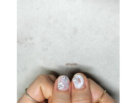 アシンメトリーニュアンスネイル