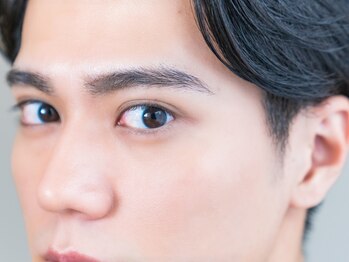 アイクイック 原宿(Ai Quick)の写真/【自分史上最高な美眉に】話題の眉毛パーマで毛流れから創る韓国風美眉に★清潔感と自信溢れる印象に◎