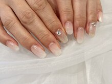 リベラ(Libera)/白グラデーション