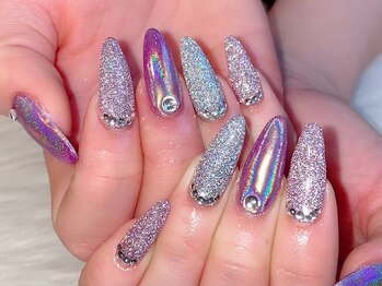 カットアンドスタイル クラウン(Cut & Style Clown)/ジェルやり放題 ［横浜/横浜駅］