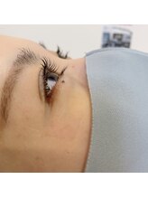 ヘアアンドアイ ブローチ(Brooch)/